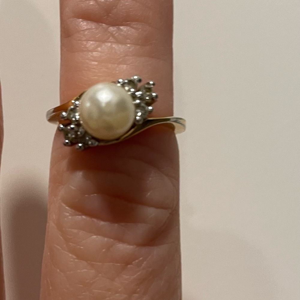 Pearl and Diamond Ring, Size 5 1/2